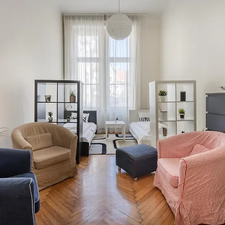 Apartamento Lonyay Grand